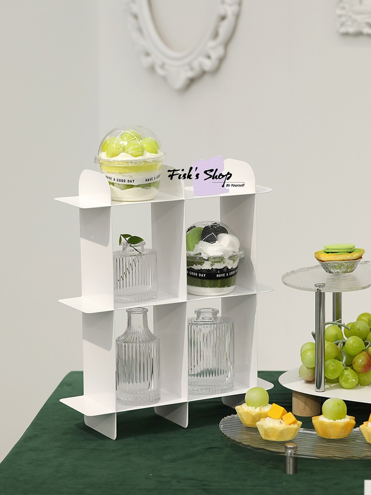 Khay đựng bánh sinh nhật, điểm tâm màu trắng hiện đại