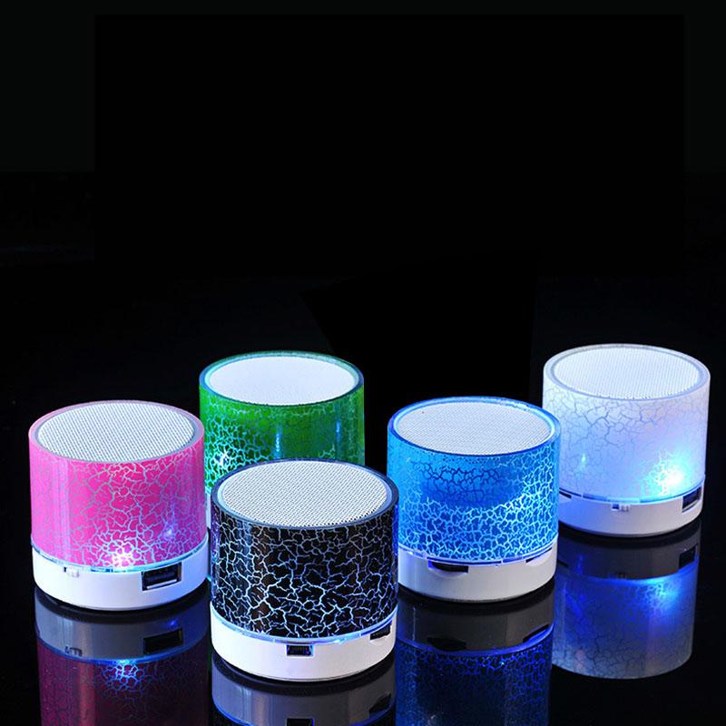 Ánh sáng LED CRACKLING Subwa loa loa mini loa di động Bluetooth Audio Audio Audio Hỗ trợ thẻ TF Sạc USB cho PC Color: Other