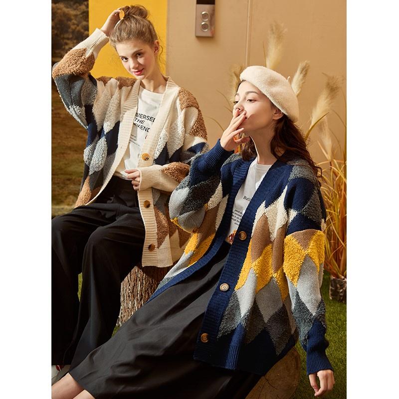 Hình ảnh Áo khoác len dệt kim mềm cổ V dáng rộng ohong cách thời trang Hàn