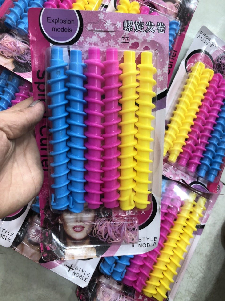 Sét 6 cái Xương Uốn Đũa Xù Mì Tôm