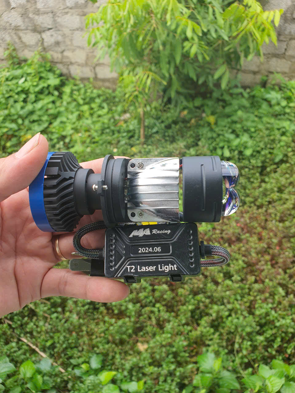 Đèn Pha Bi Led T2 Laser MA Racing bản mới 2024 80W có trợ pha laser tâm vàng sáng mạnh