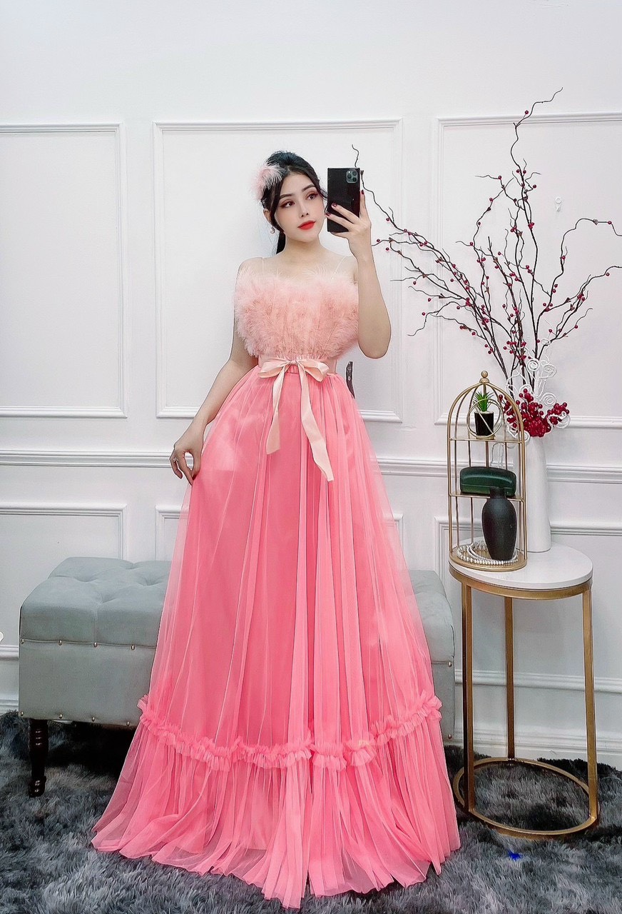 Đầm maxi dự tiệc lưới nhún lai phối lông ngỗng TRIPBLE T DRESS -size M/L - MS131Y