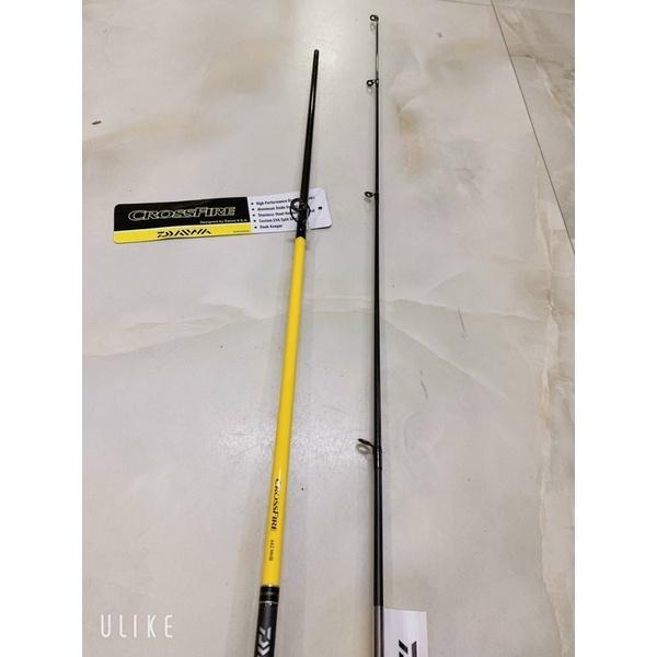Cần câu lure DAIWA dài 2m1 có cả ngang và đứng cần cực khoẻ y hình