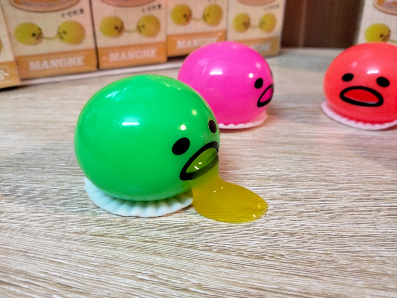 Trứng Lười Hút Nhả Slime Ngộ Nghĩnh Chơi Vui Xả Stress Hiệu Quả Gudetama Squishy Mochi