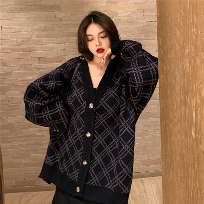 Áo khoác cardigan form rộng rãi cực phong cách