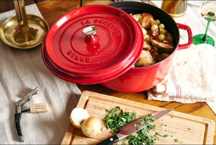 Staub - Nồi tròn màu đỏ cherry - 20cm (2.2L) (B)