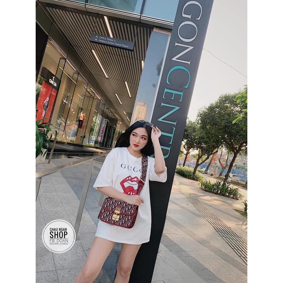 Áo thun nữ tay lỡ Hình Môi Đỏ