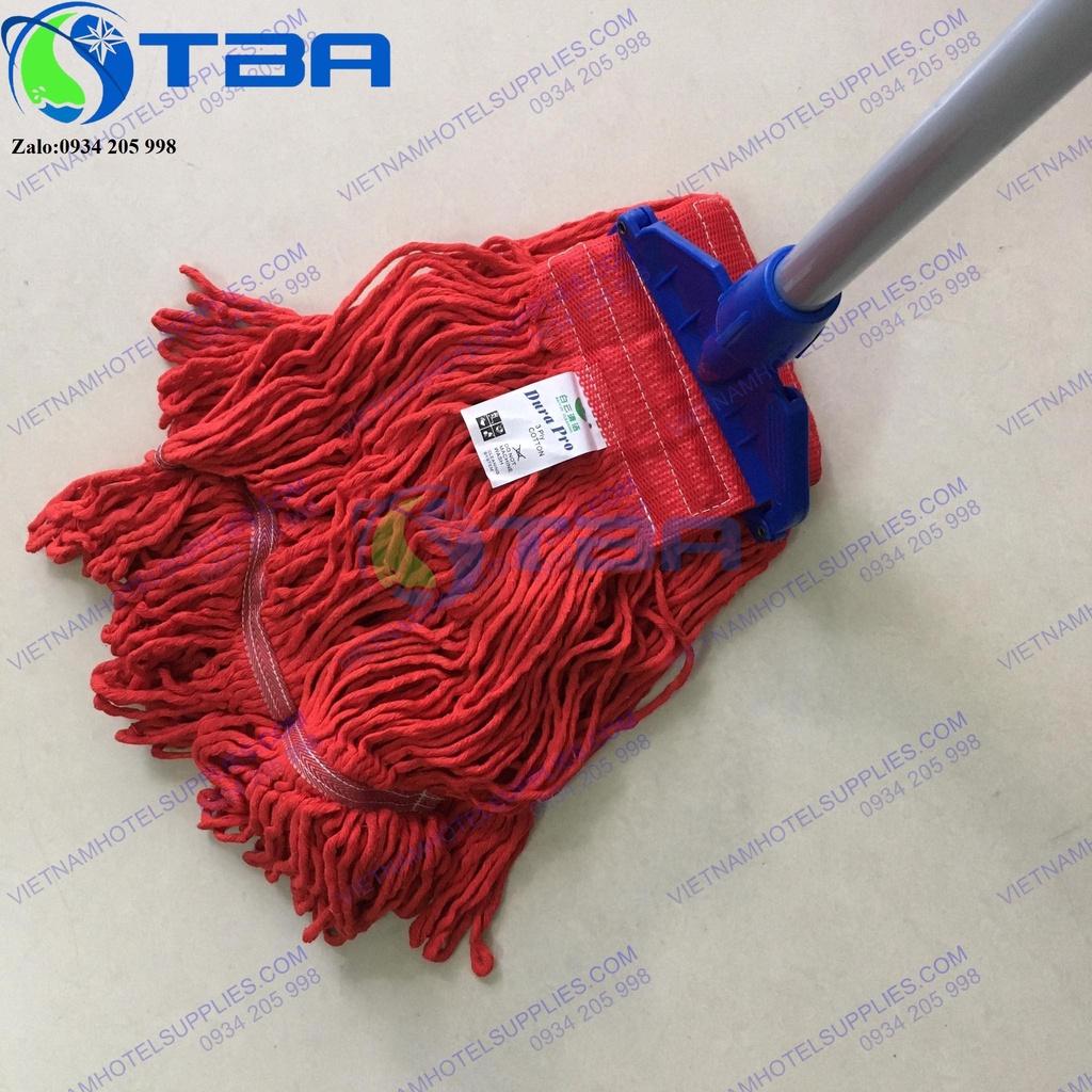 Cây lau sàn dạng kẹp thân hợp kim nhôm với tấm lau màu đỏ thấm hút tốt với đầu kẹp màu xanh
