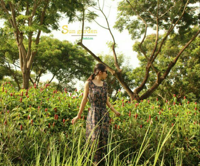 Đầm maxi cổ tròn hoa lá xanh đen sang trọng_Sun Garden
