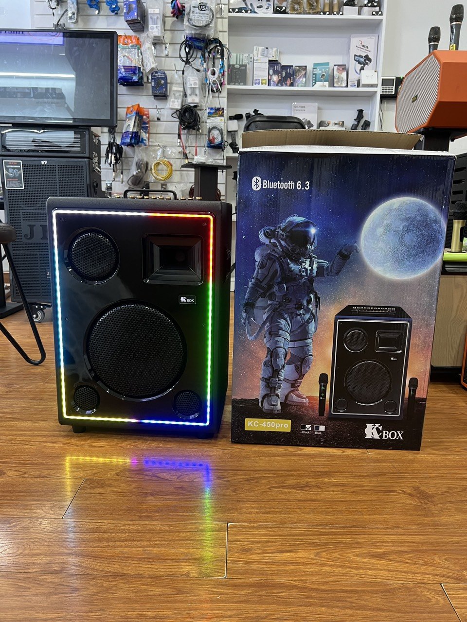 Loa Xách Tay Di Động Kcbox KC450Pro Loa 3 Đường Tiếng Bass Trung Treble Cao Cấp Chỉnh ECHO, REVERB, BASS BOOST, BT 12TH hàng chính hãng