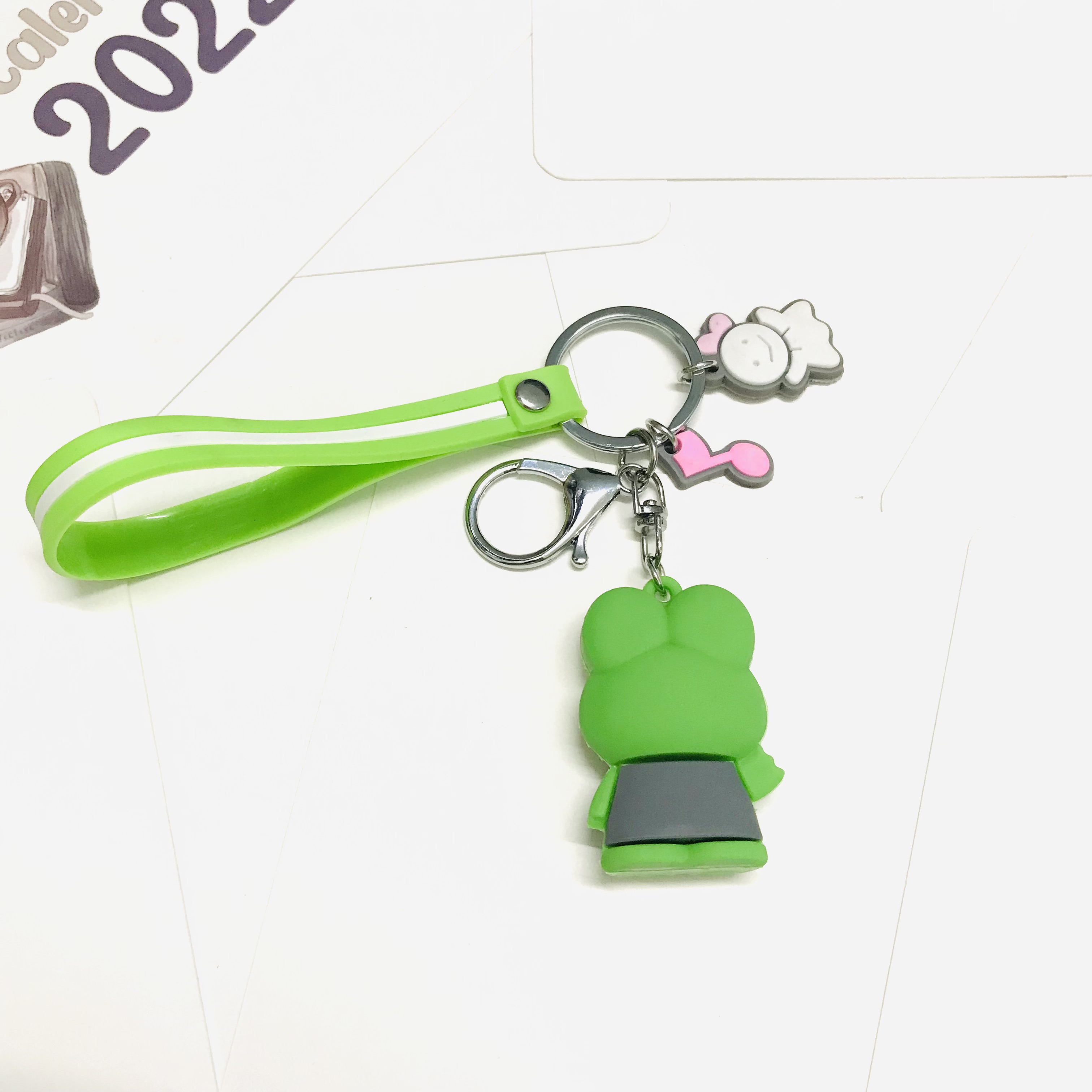 Móc khóa Ếch má hồng nhỏ nhắn xinh xắn