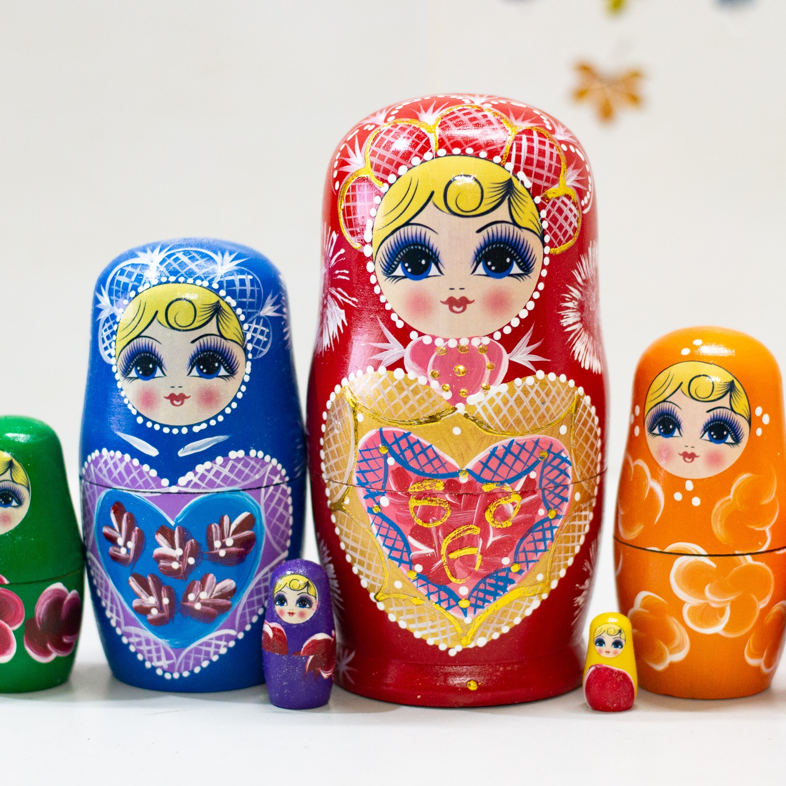 BỘ BÚP BÊ NGA MATRYOSHKA 7 LỚP CAO 18CM NHIỀU MÀU