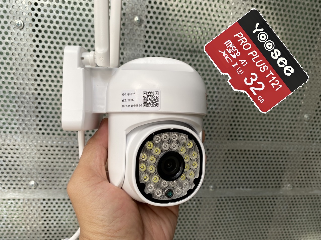 Camera Yoosee Ngoài Trời  + thẻ nhớ 32G chính hãng