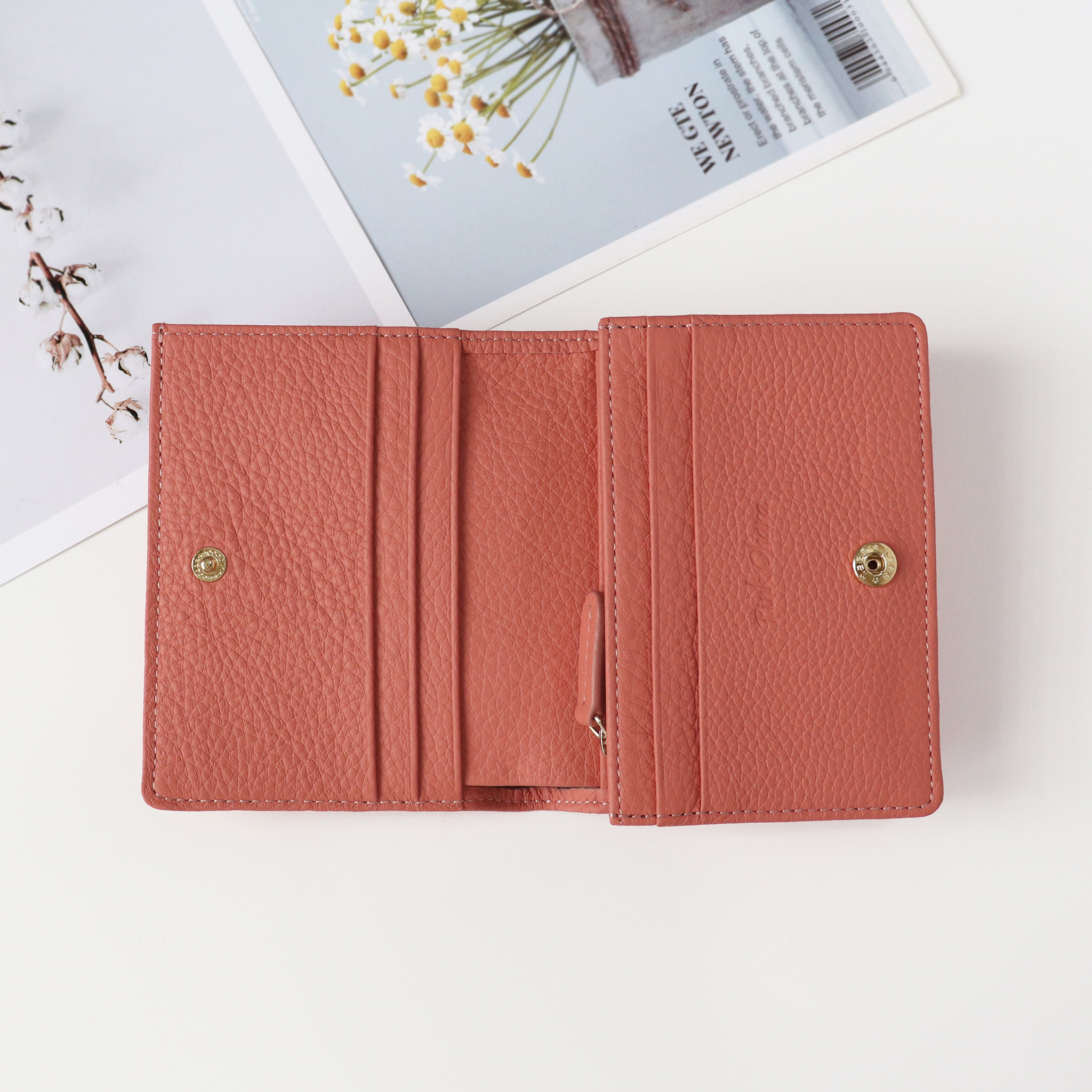 Ví nữ gấp mini da bò trơn Pink Ohara