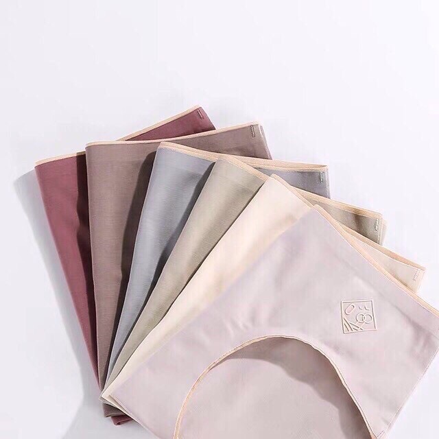 Quần lót nữ chất liệu cotton mềm mịn thông thoáng, mát mẻ