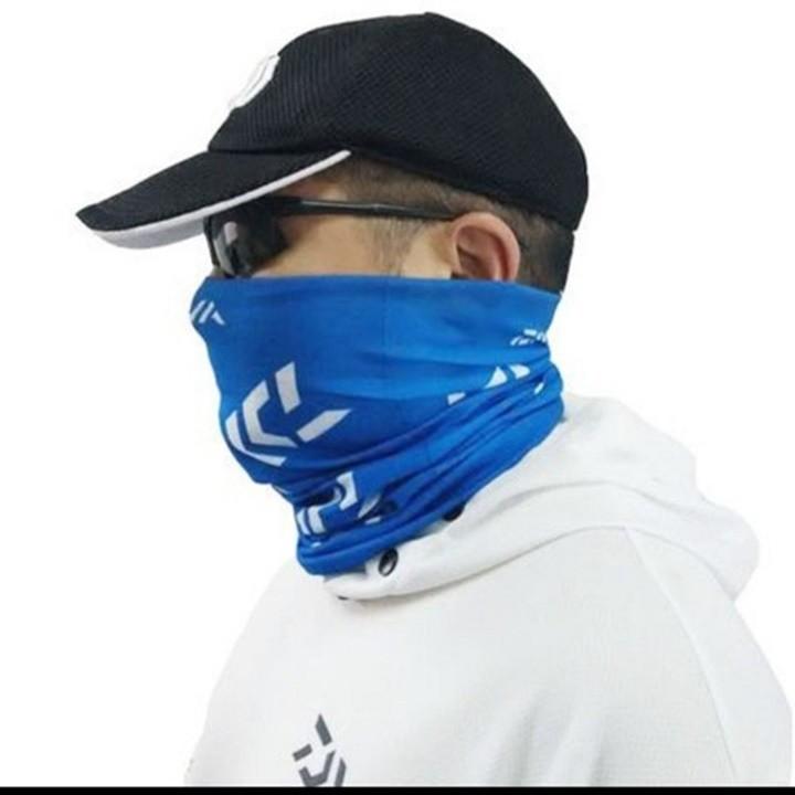 Combo gang tay câu cá cùng khăn quấn cổ daiwa dễ sử dụng
