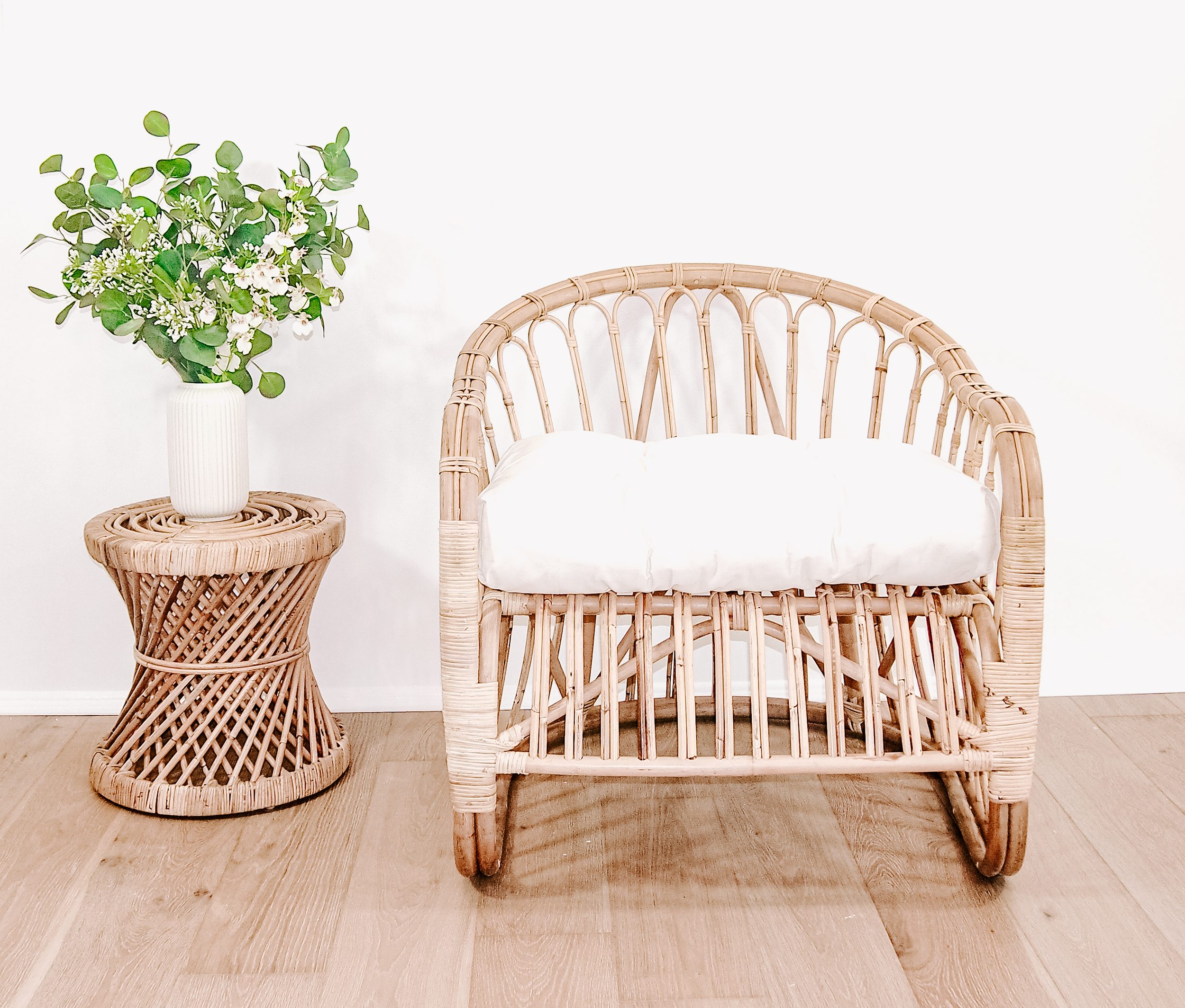 Ghế Tựa Mây Cao Cấp, Thiết Kế Quý Tộc- Rattan Chair With Royal Style- CH0052