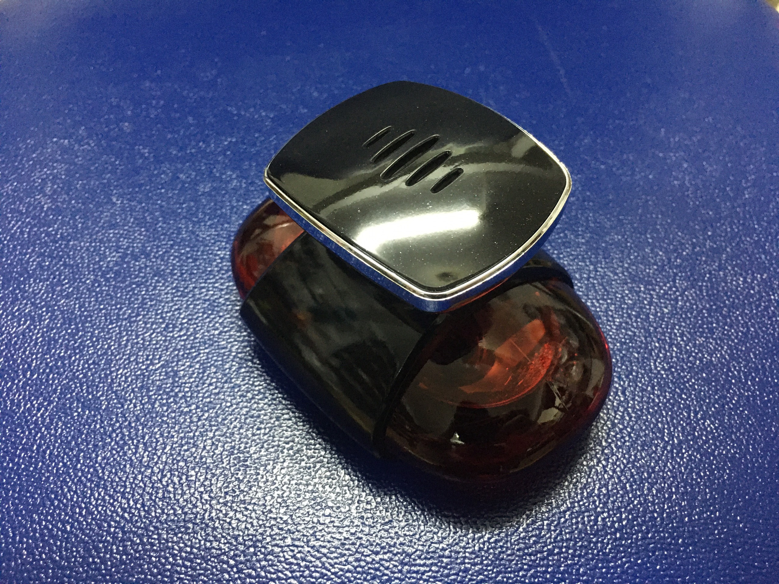 Nước Hoa Hình Tròn Oval Để Taplo Ô Tô Sang Trọng, Hương Thơm Tự Nhiên Dễ Chịu, Hàng Nguyên Seal
