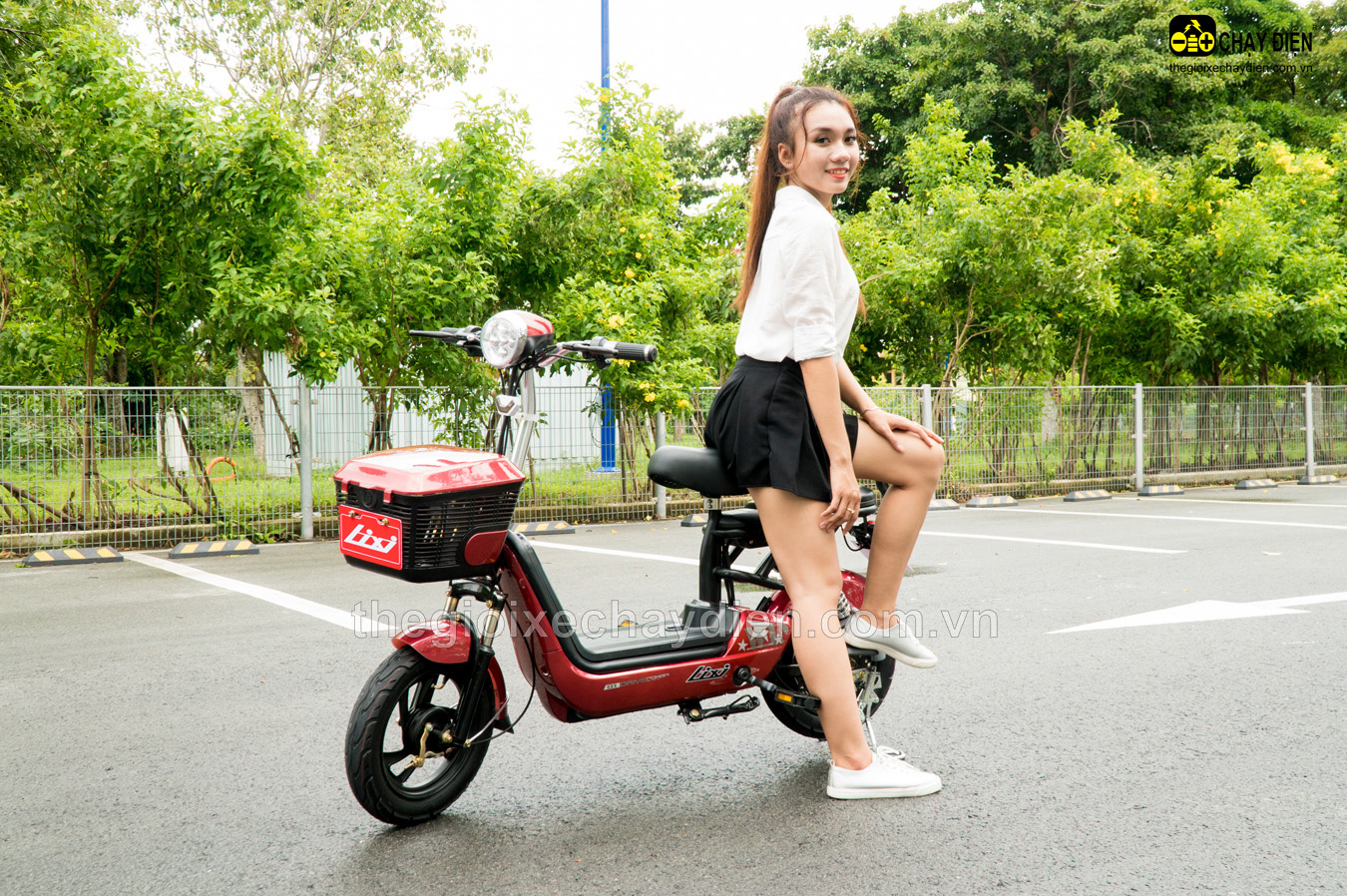 XE ĐẠP ĐIỆN LIXI ULTRA