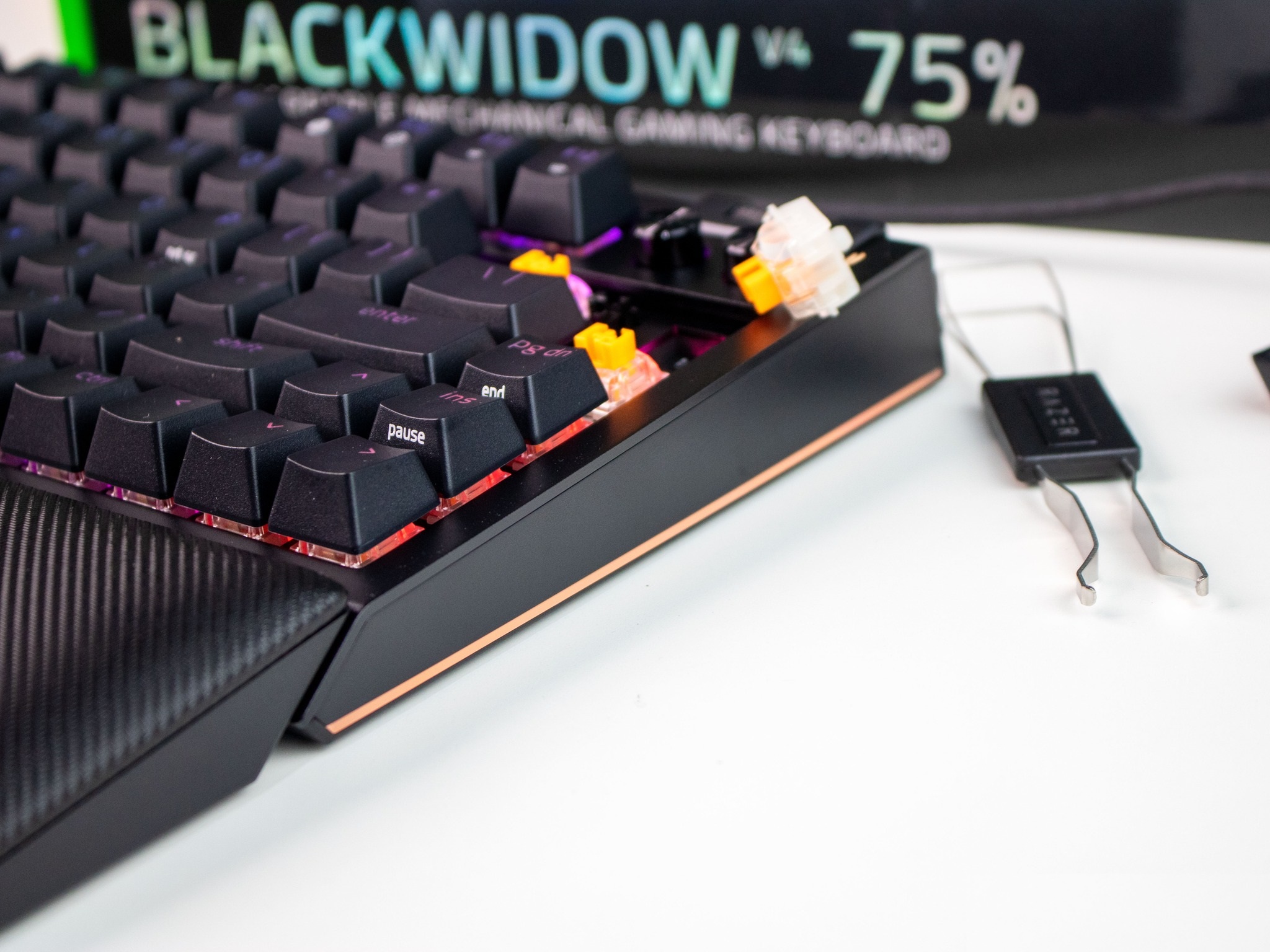 Bàn phím Razer BlackWidow V4 75% - Hotswappable Mechanical Gaming Keyboard_Mới, hàng chính hãng, bảo hành 24 tháng