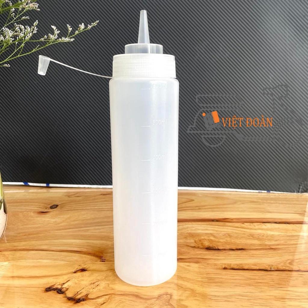 Bình chai đựng sốt - đựng tương- nước đường - sữa đặc . Nhựa dày , vạch ml in chìm rõ nét -400ml, 600ml, 900ml