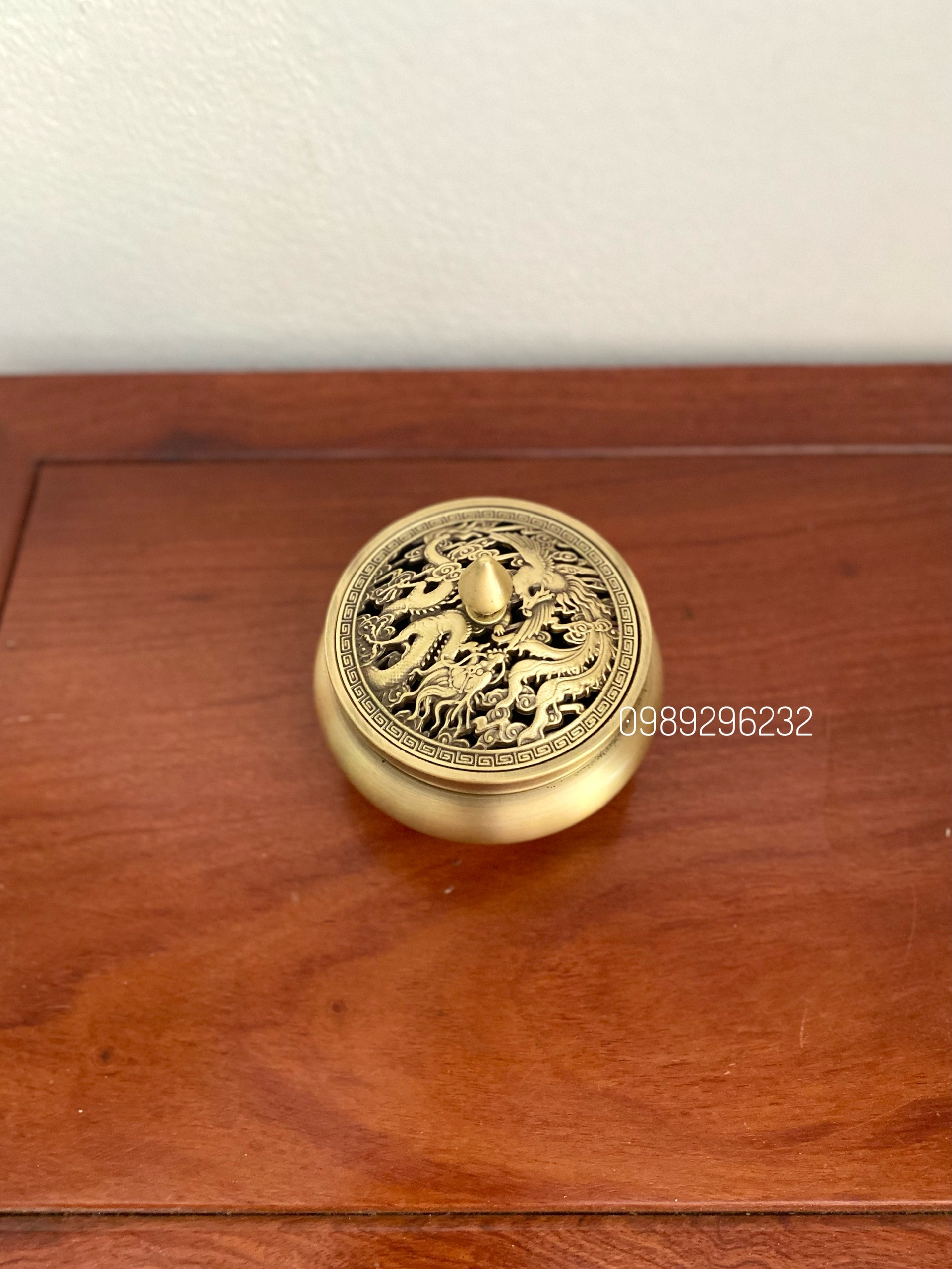 Lư xông trầm bằng đồng nguyên chất , nắp hình rồng Phượng