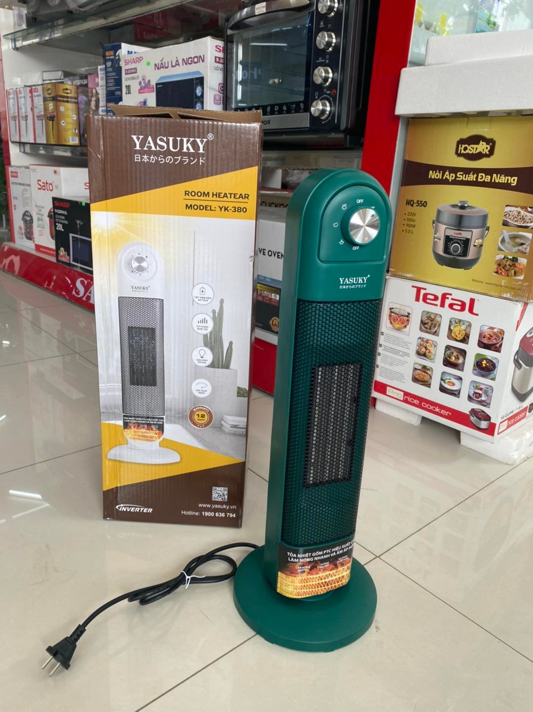 Máy Sưởi Gốm Ceramic Inverter YASUKY YK-380 - Màu Ngẫu Nhiên - Hàng Chính Hãng