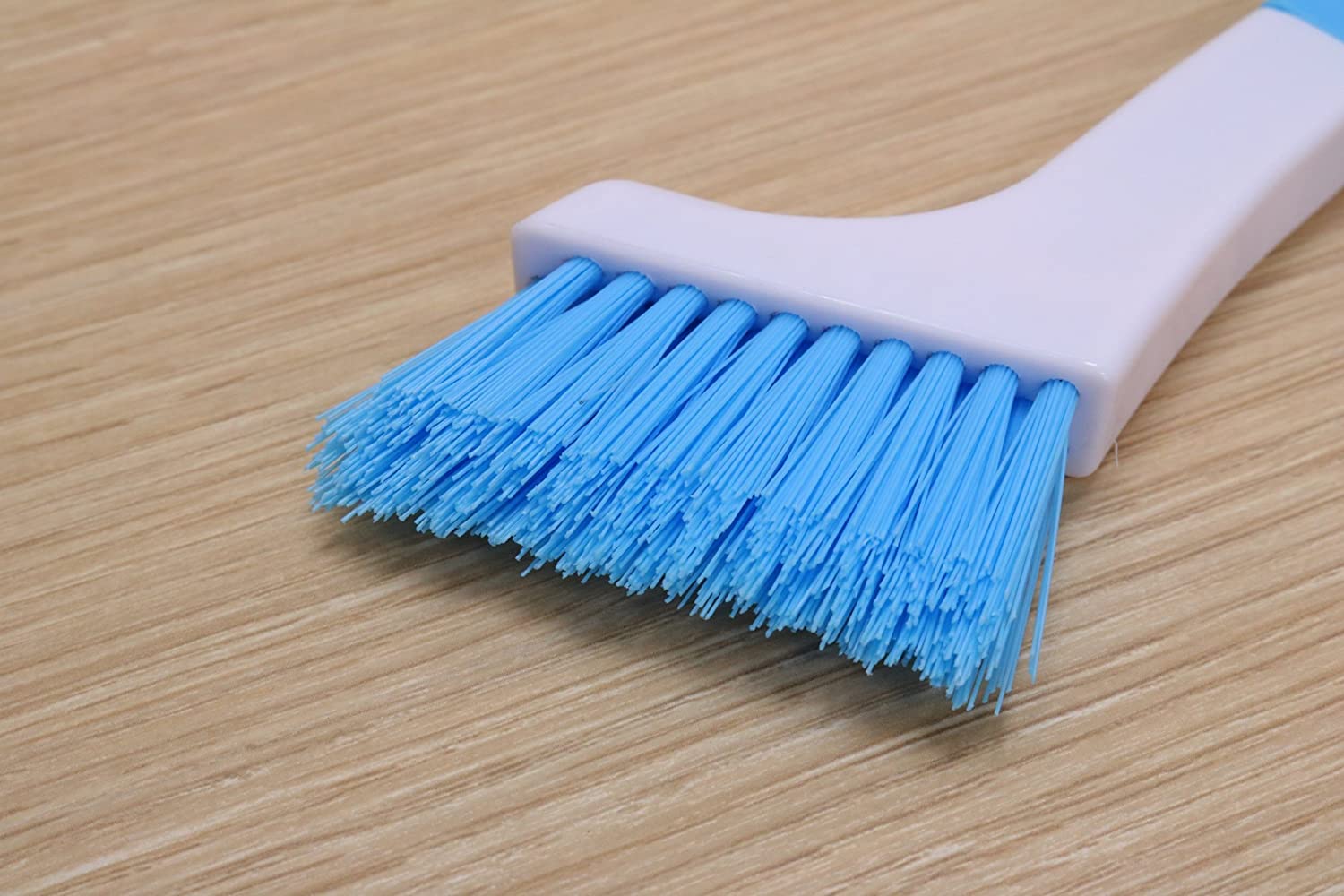 Bàn chải đa năng 2 trong 1 Kokubo, làm sạch các rãnh và khớp nối các vật dụng trong nhà như khe cửa hẹp, tường gạch men - nội địa Nhật Bản