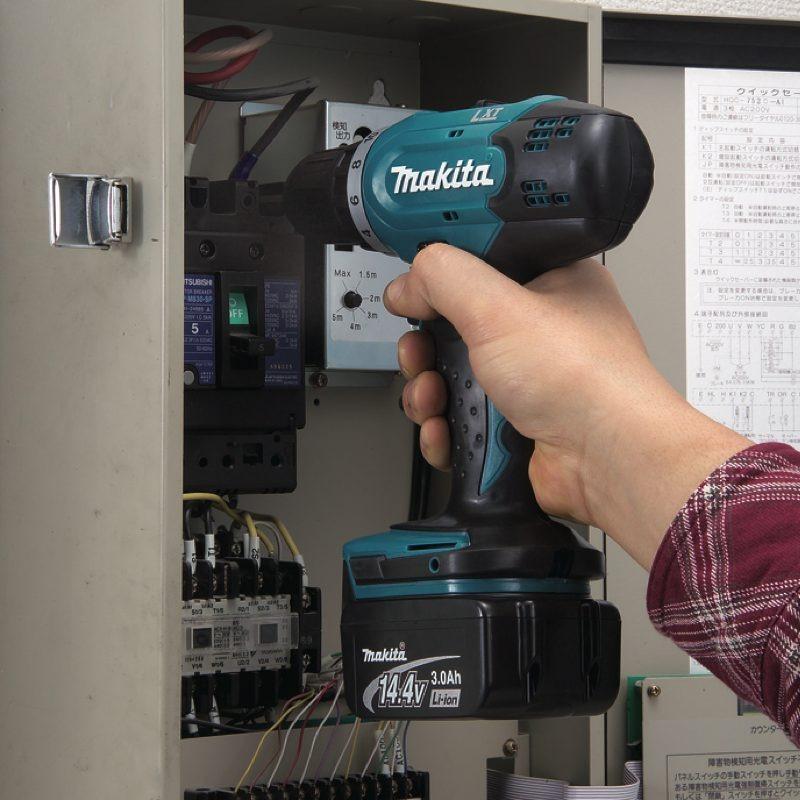 MÁY KHOAN VẶN VÍT DÙNG PIN 14,4V-1,3AH MAKITA DDF343SYE - HÀNG CHÍNH HÃNG