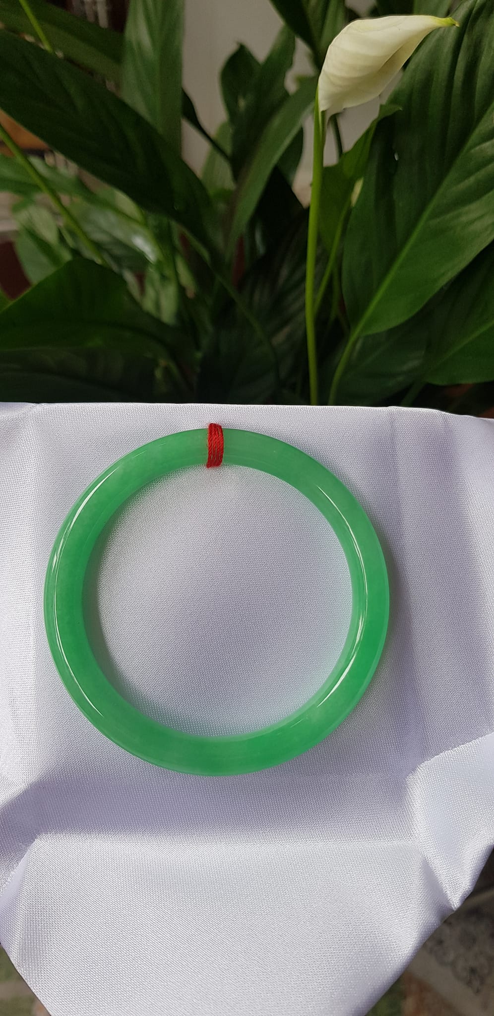Vòng cẩm thạch Mới Lý T 54mm x 7,2mm Vòng màu xanh nhẹ nhàng bóng đẹp nữ mệnh Mộc mệnh Hỏa mệnh Thủy ạ Nữ 53kg - 60kg đeo đẹp