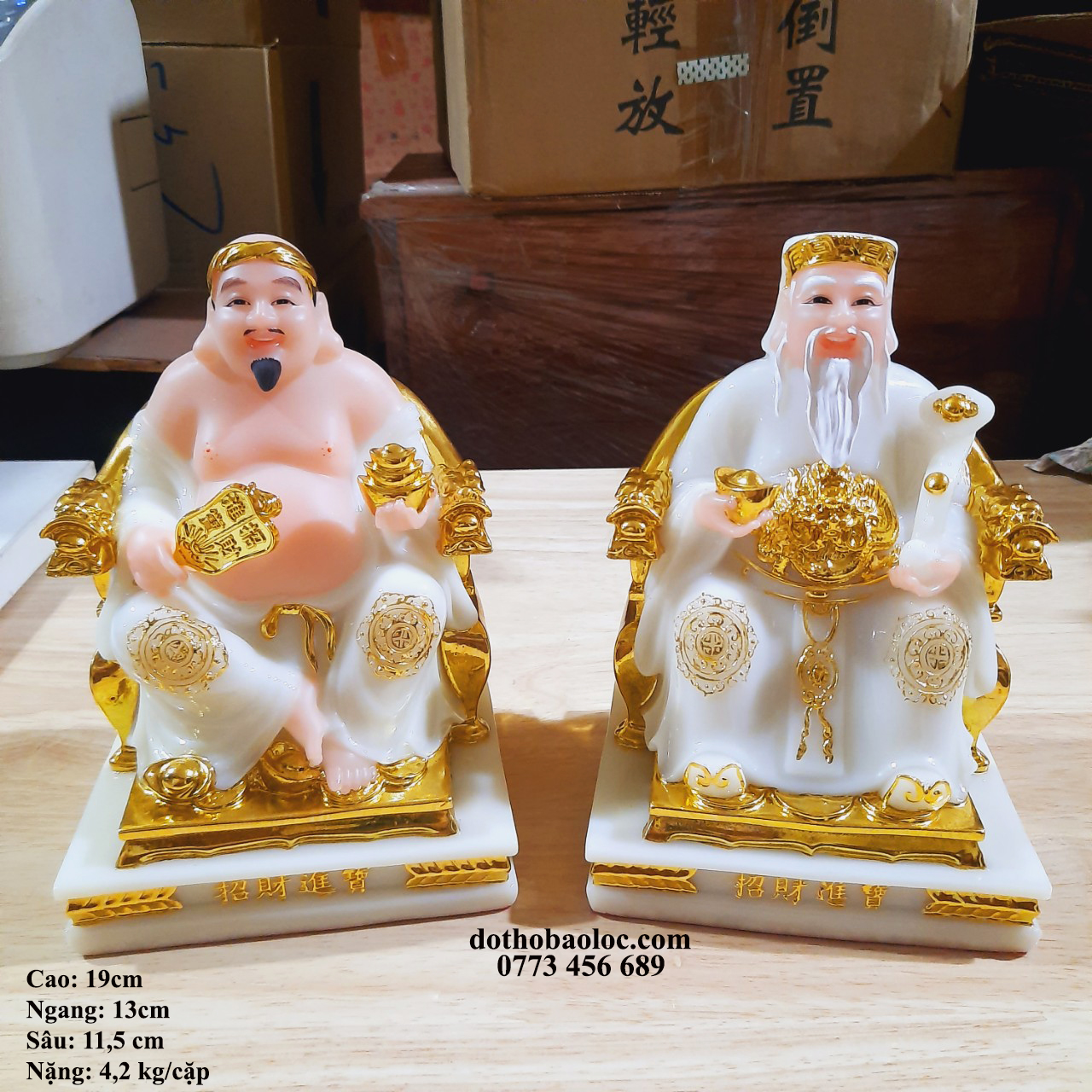 Cặp tượng thần tài ông địa đá ngồi ghế cao cấp Đài Loan cao 8 inch