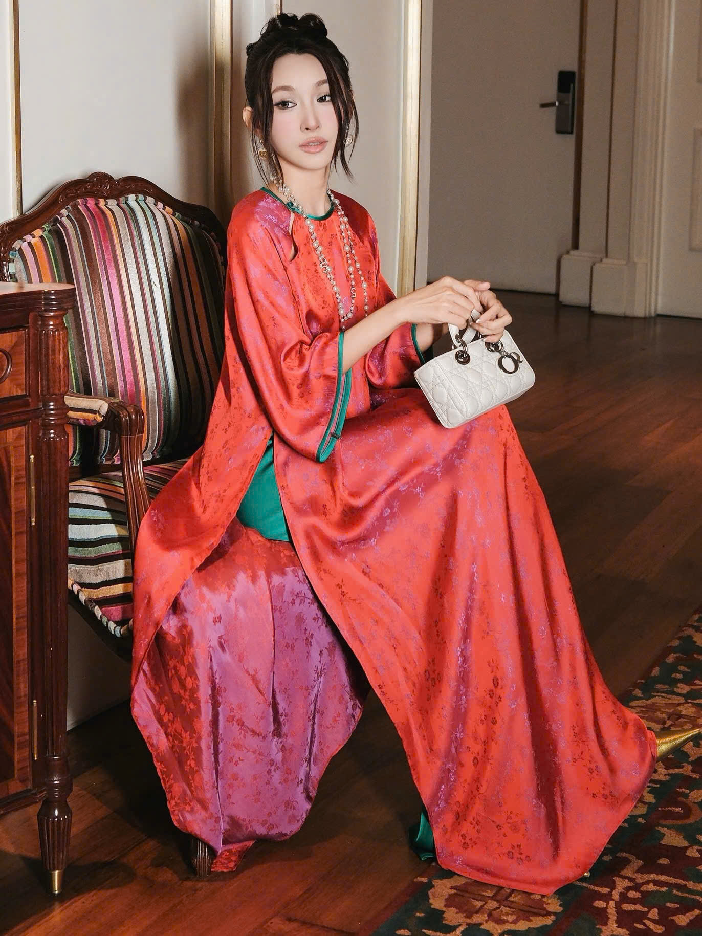 Áo dài Diên Thuỷ NGADO , áo dài Tết , áo dài cách tân , áo dài truyền thống