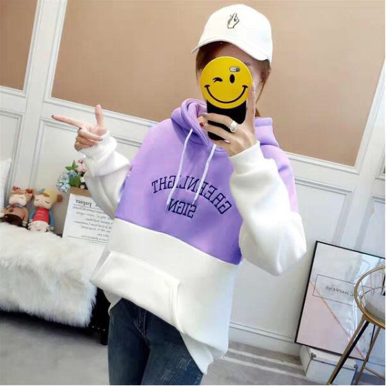 Áo Khoác Hoodie Nữ Thêu GREENLIGHT Trước Ngực - Chất Liệu Thun Nỉ - Form Dưới 60kg - Mẫu Mặc Mọi Lứa Tuổi