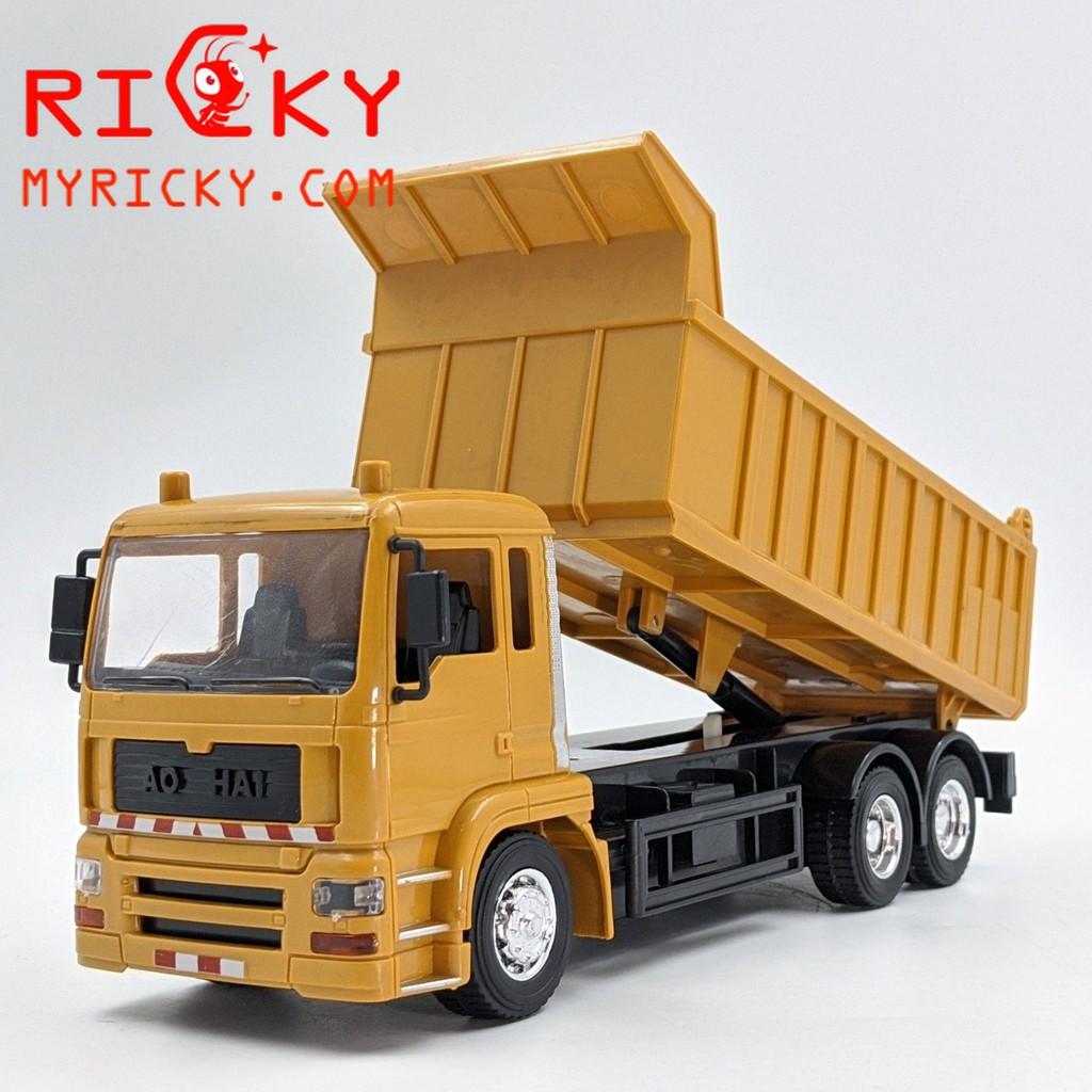 Các mẫu xe công trình điều khiển cao cấp
