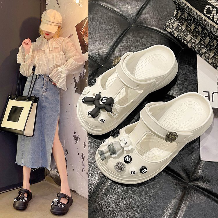 Dép Sandal Sục Khoét Đế Dày Siêu Nhẹ Thoải Mái Thời Trang Cross Siêu Xinh