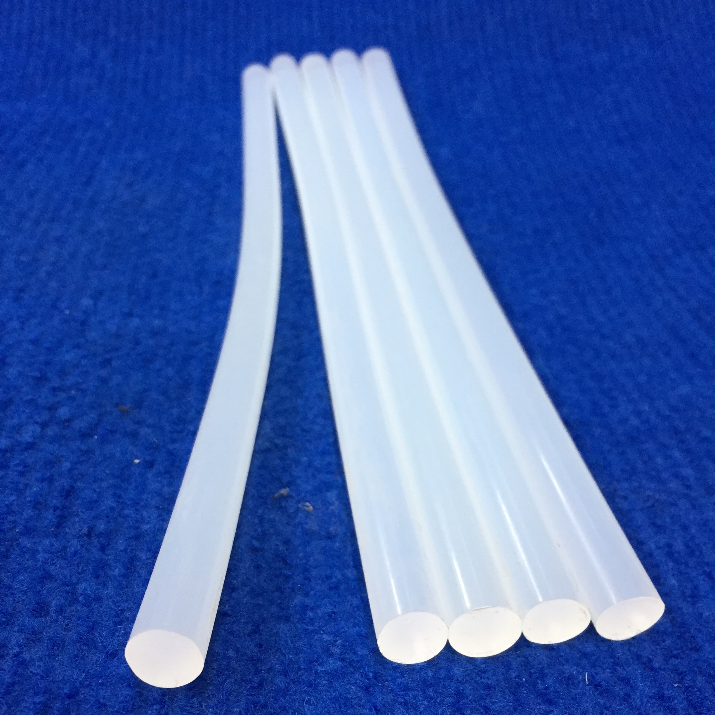 Combo 10 cây keo nến siliocon loại lớn 10x255mm