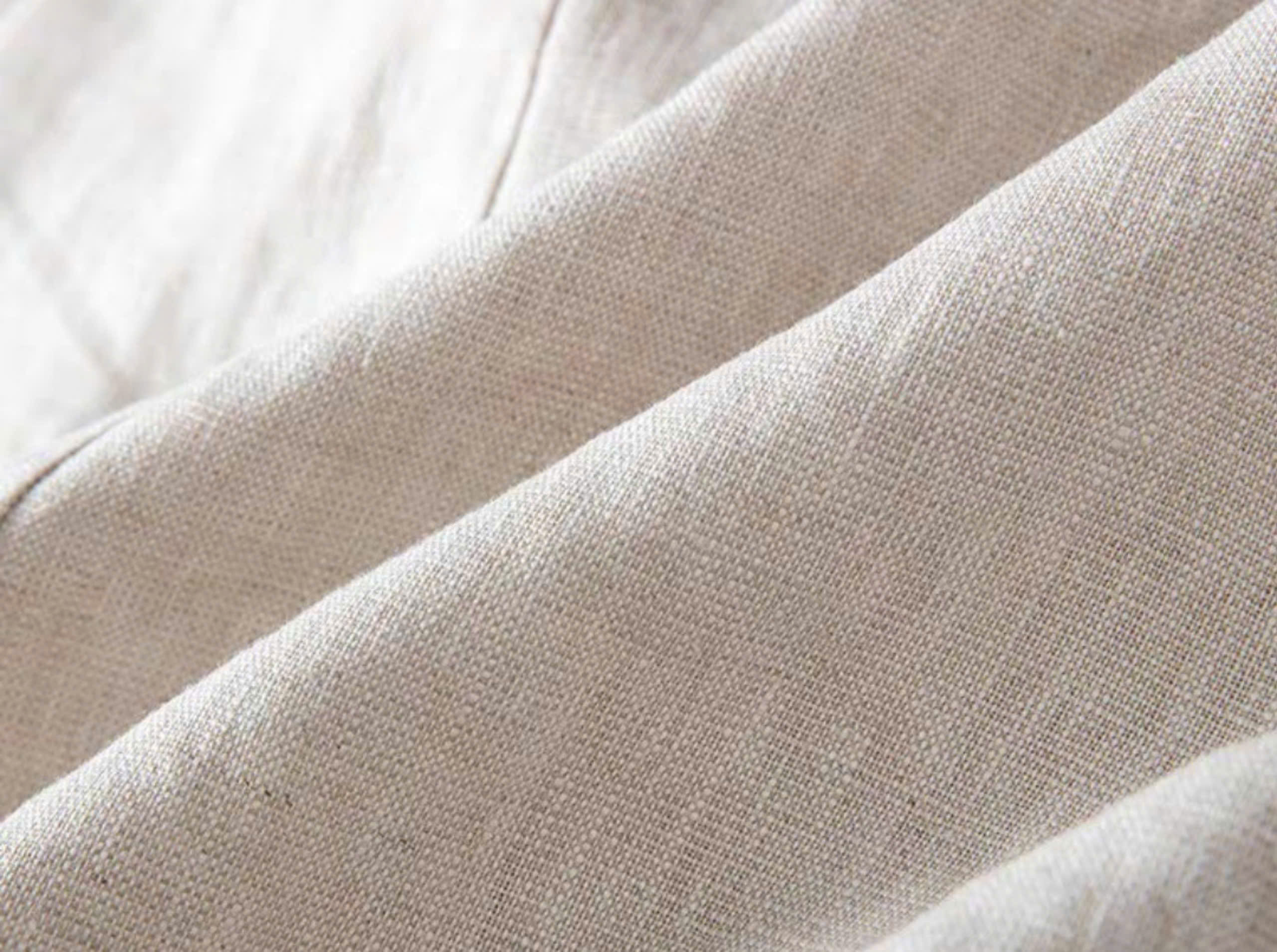 Áo vest/ blazer thiết kế tay lỡ kết hợp 2 khuy phía trước kèm 2 túi trước sâu rộng