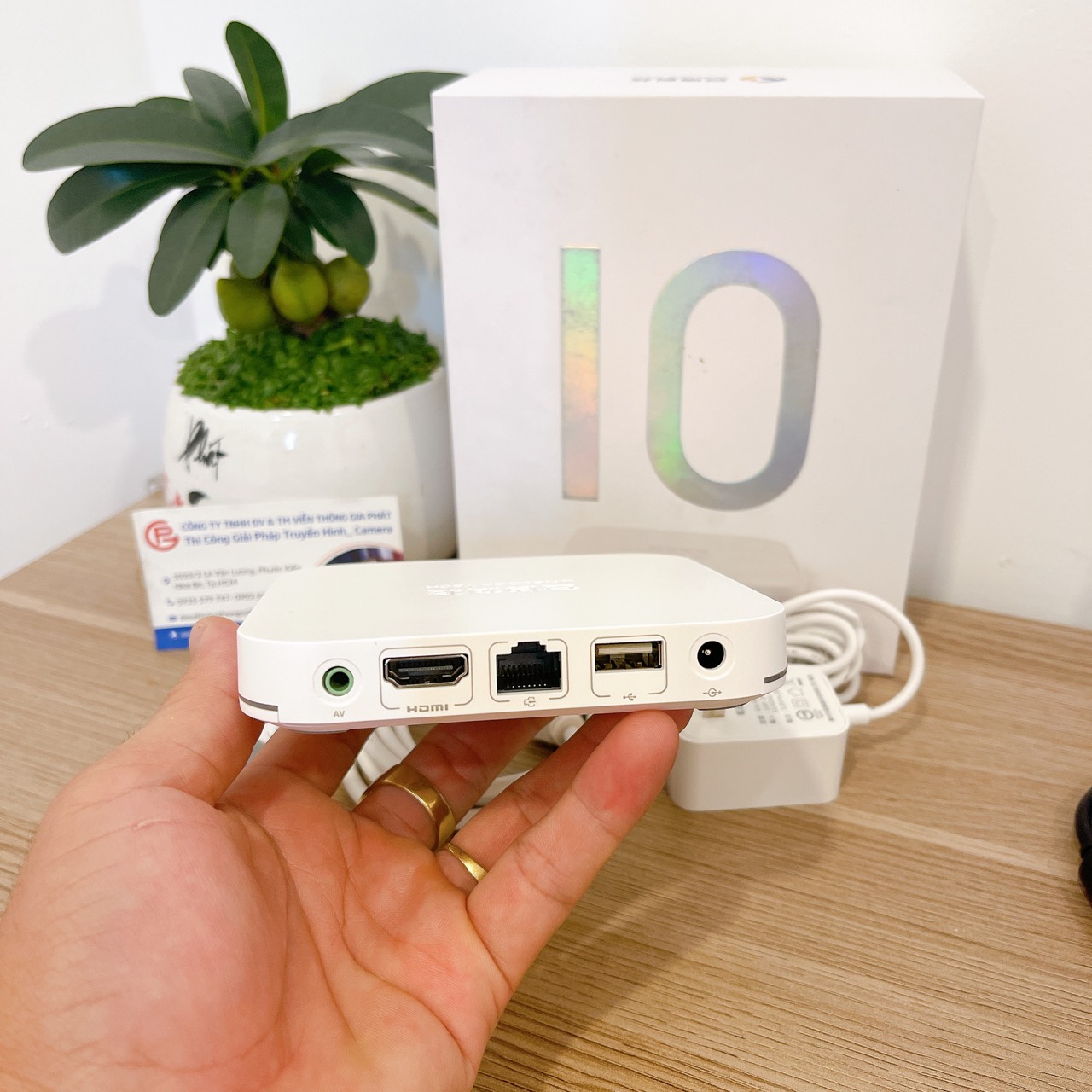 Ubox 10 Mới Nhất 2023 Ram 4G+64G Xem Phim, Kênh Truyền Hình Quốc Tế Nhật Bản, Hàn Quốc, Trung Quốc, Đài Loan, USA Free