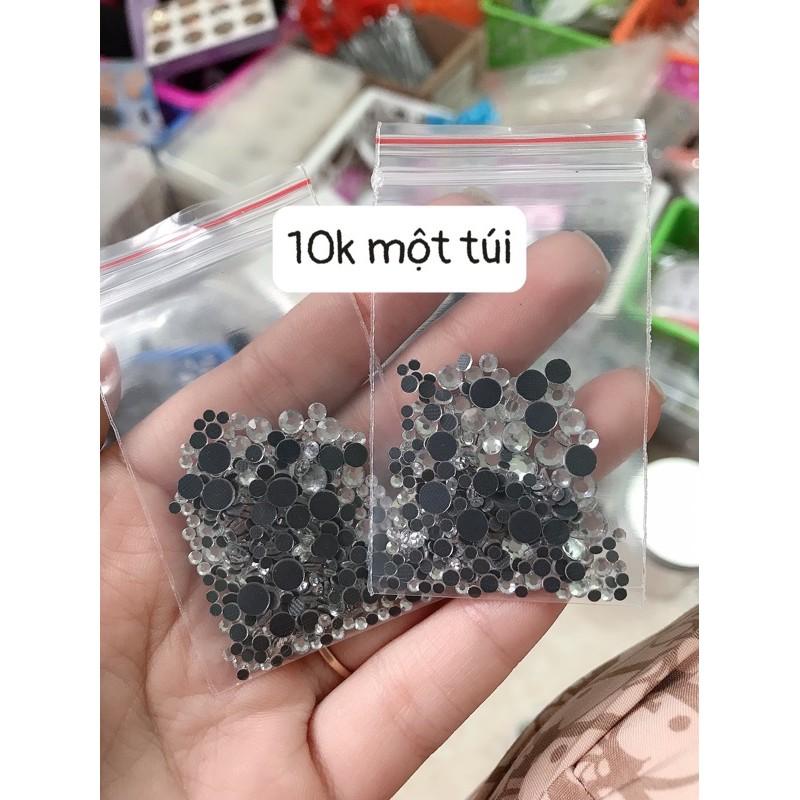 Đá túi trắng