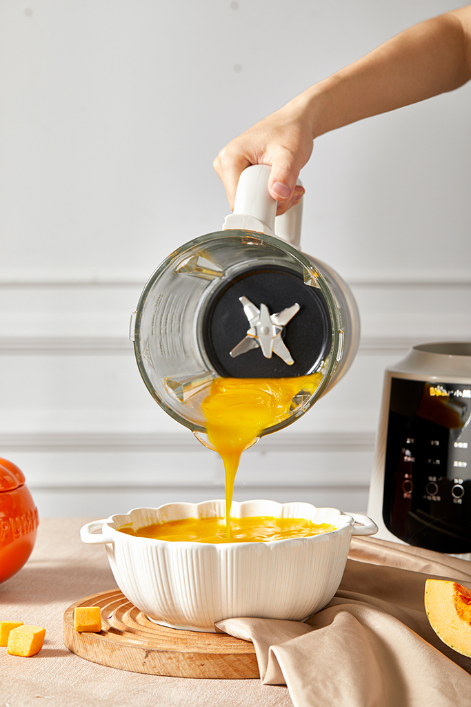 Máy làm sữa hạt Bear PBJ-C16Q8 - Hàng chính hãng