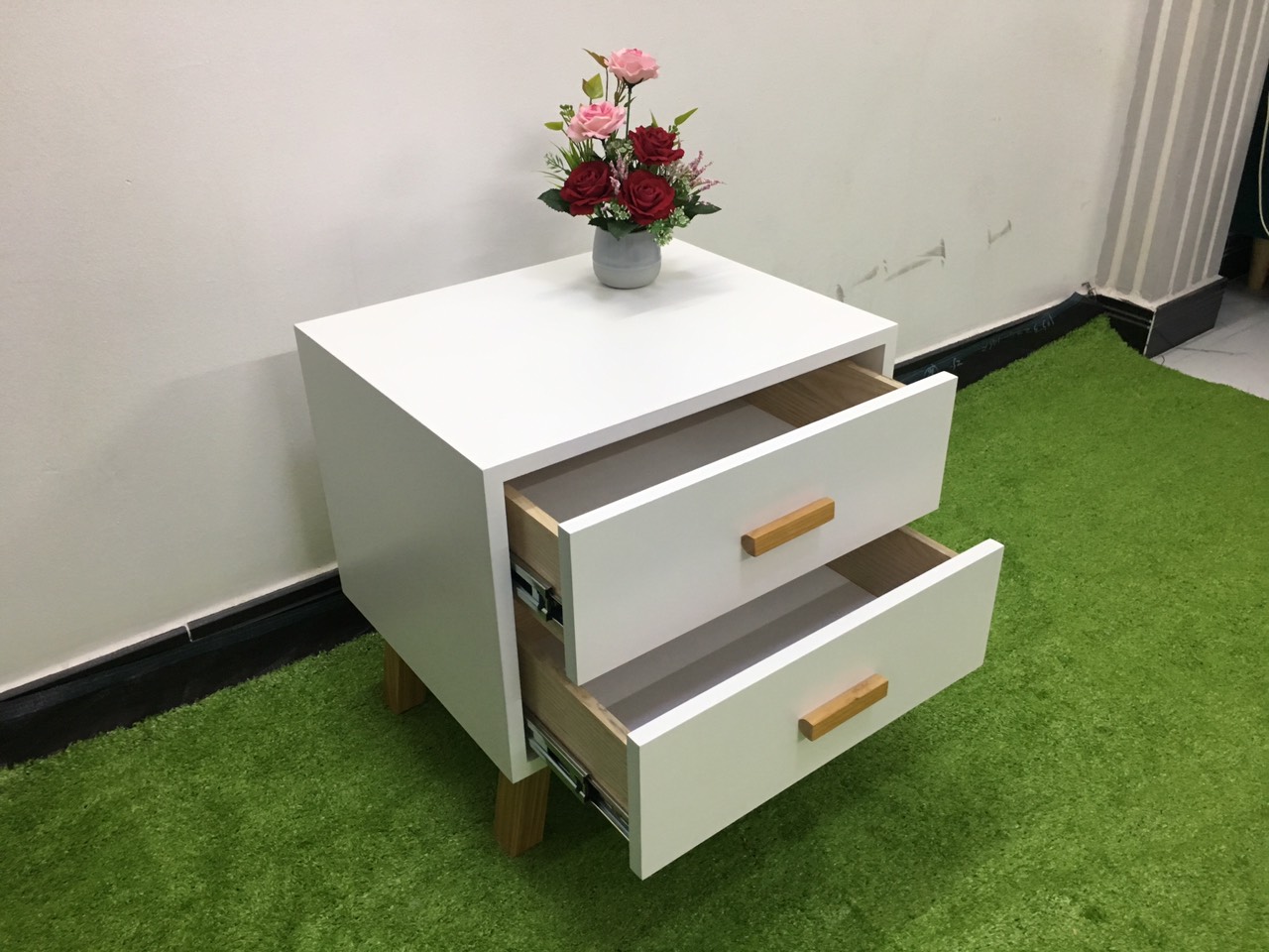 Tủ đầu giường hình vuông phòng ngủ Pn3
