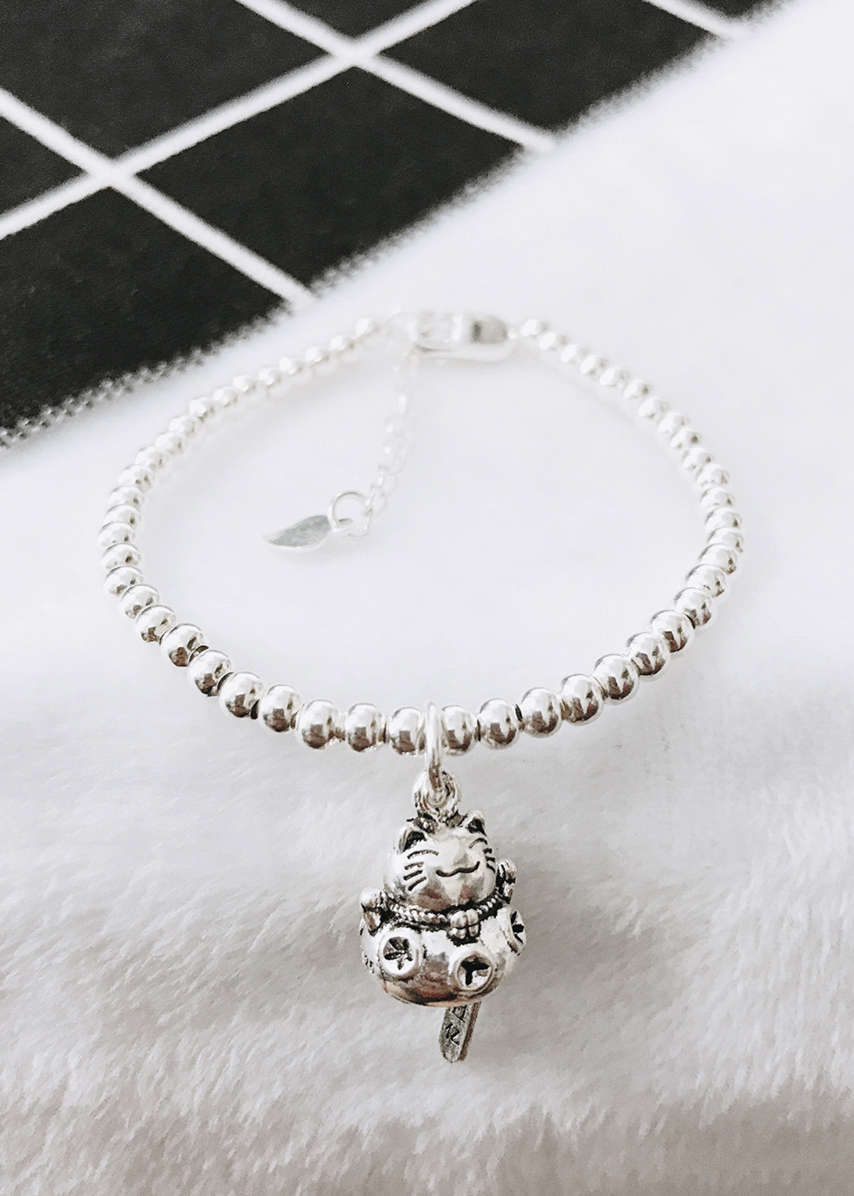 Lắc bi bạc 3mm mèo may mắn - Ngọc Quý Gemstones