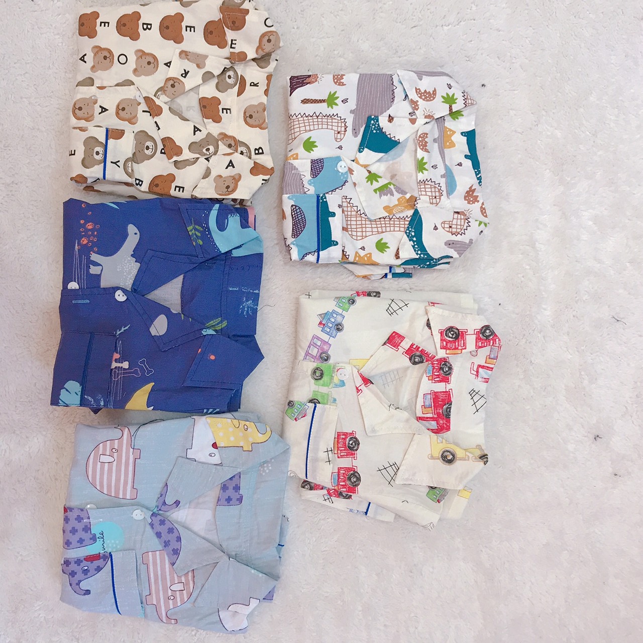 BỘ PIJAMA BÉ TRAI BỘ MẶC NHÀ BÉ TRAI BỘ ĐỒ NGỦ BÉ TRAI TỪ 8 KG ĐẾN 22 KG CHẤT LIỆU THÔ LỤA THẤM HÚT TỐT ĐƯỜNG MAY CẨN THẬN, HỌA TIẾT NGỘ NGHĨNH