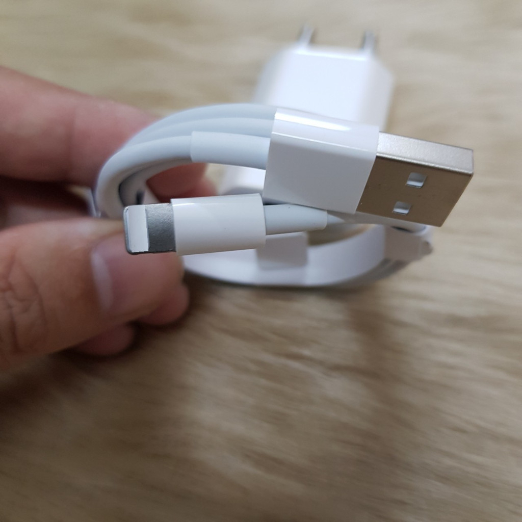 Dây cáp sạc nhanh 1 mét, đầu usb cho phone 13, 12, 11, Xs/max, X, 7 Plus - cáp usb to light
