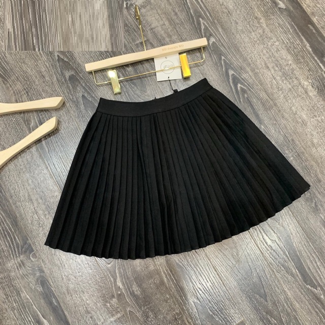 CHÂN VÁY DẬP LY NHỎ DÁNG NGẮN