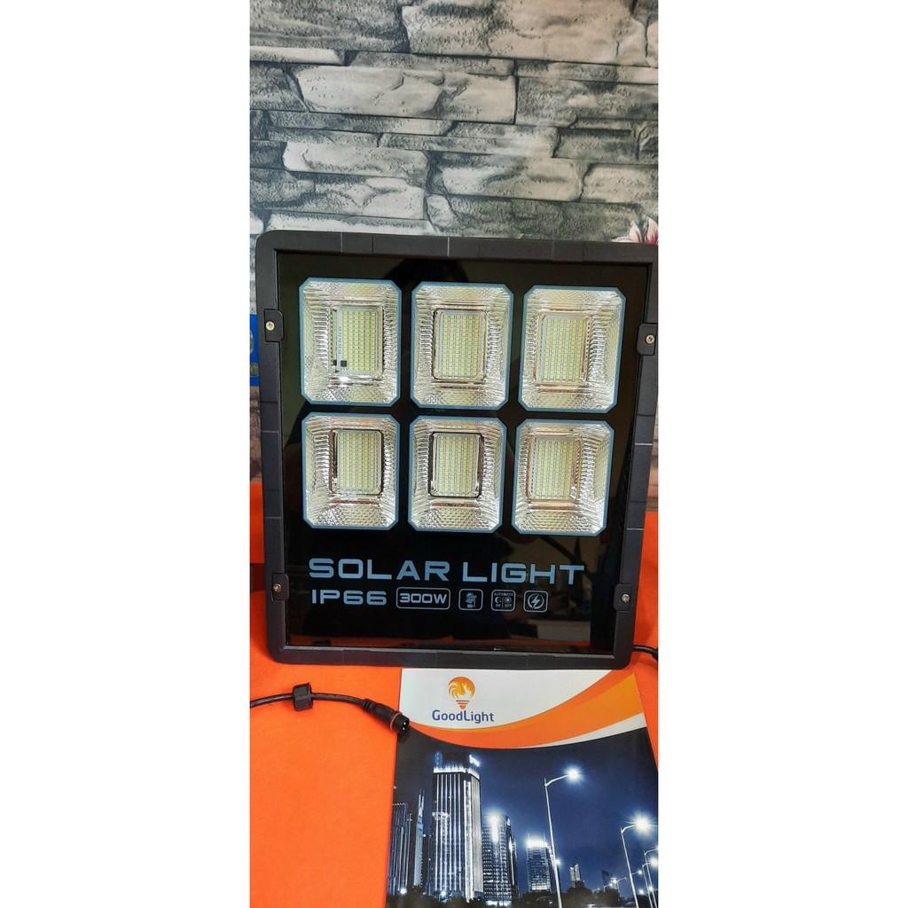 Đèn pha năng lượng mặt trời NP04 100W/200W/300W goodlight giá rẻ, chiếu sáng ngoài trời, chiếu sáng bảng hiệu...