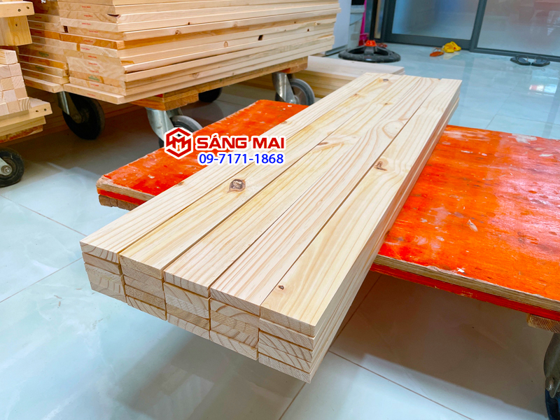 Thanh gỗ thông rộng 6cm x dày 1,5cm x dài 120cm + láng mịn 4 mặt
