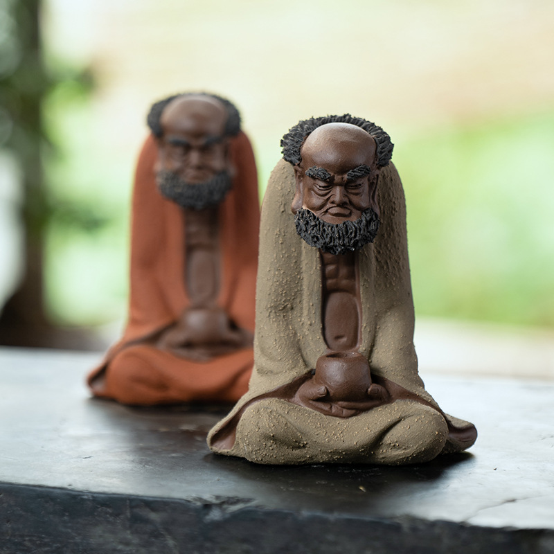 Tượng gốm Đạt Ma Sư Tổ cắm hương trầm