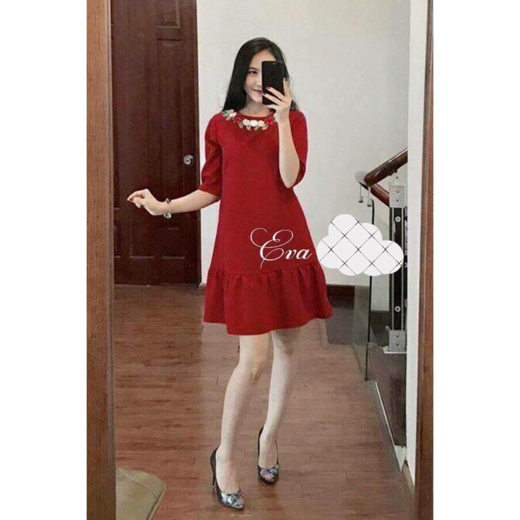 Đầm suông hoa thêu nhúng đuôi cá