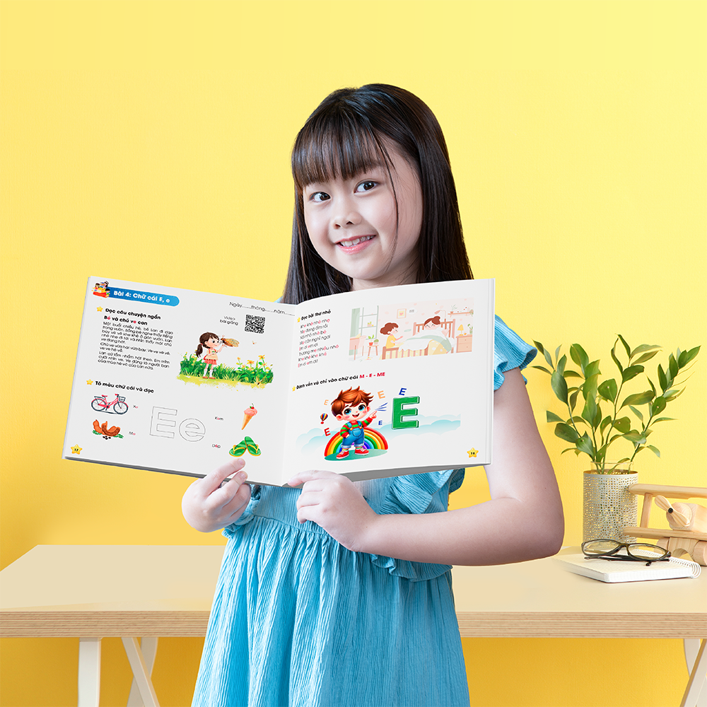 Sách Cho Bé Từ 3-6 Tuổi - Ngữ Âm Đầu Đời Của Bé, Chữ cái kỳ diệu Tập 2 - Tác Giả Phan Hồ Điệp và Pantado Giúp bé làm quen với mặt chữ, ngữ âm